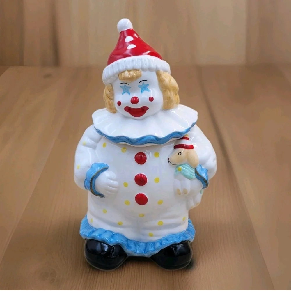 Vintage Ceramic/Porcelain Star Starry Eyed Circus Clown w/ Puppy Cookie Jar